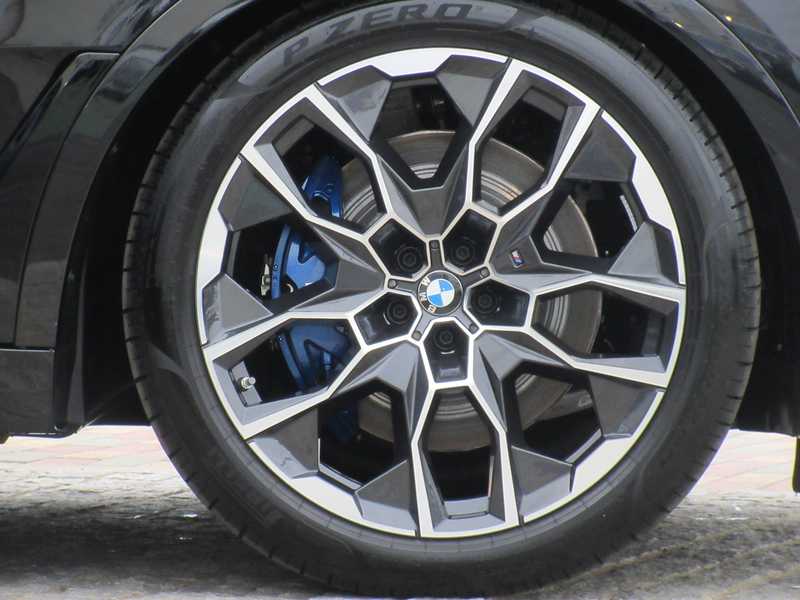 2025 BMW X7 3,0L 2025 Cyprus