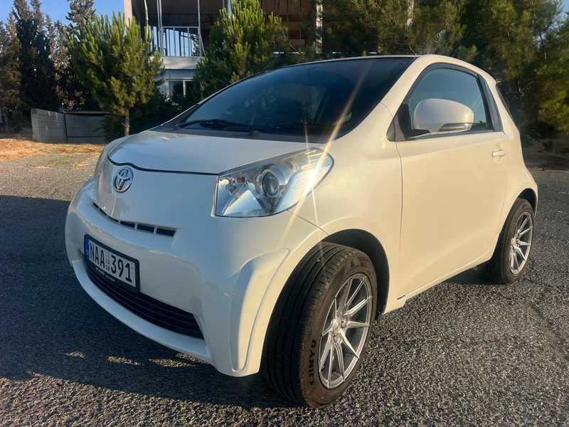 2010 Toyota IQ 1,3L 2010 Cyprus