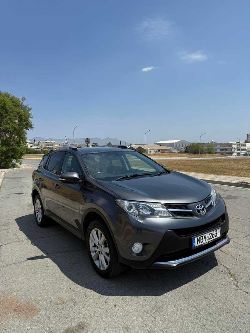 Toyota RAV4 2,2L 2014