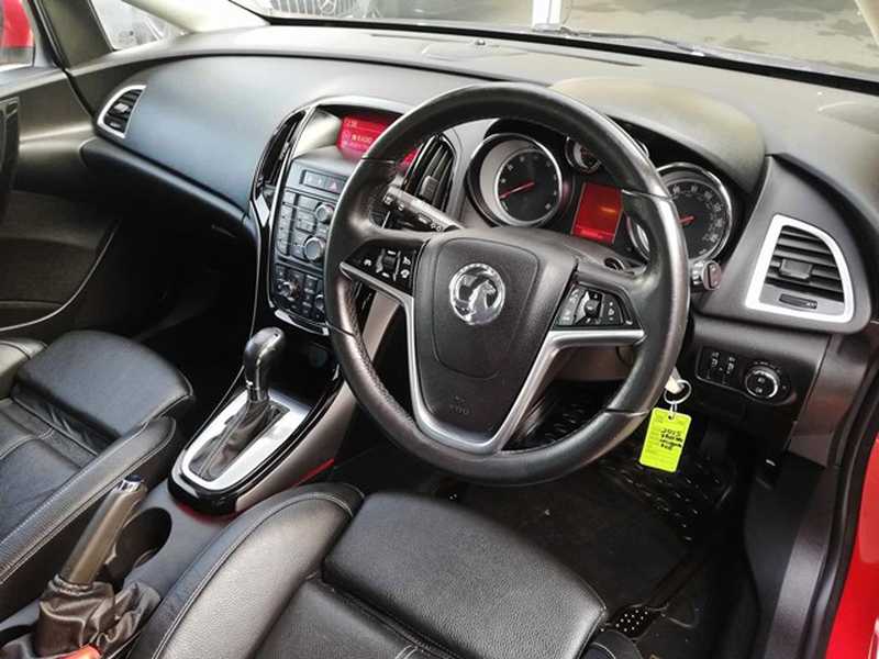 2015 Opel, Vauxhall Astra 1,6L 2015 Cyprus