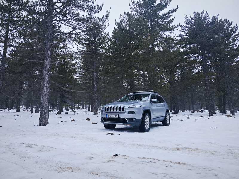 2015 Jeep Cherokee 2,0L 2015 Cyprus