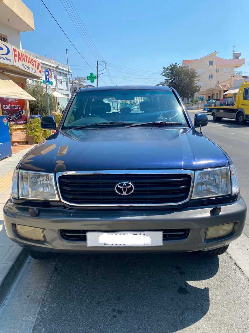 2000 Toyota Land Cruiser VX100 4,2L 2000 Cyprus