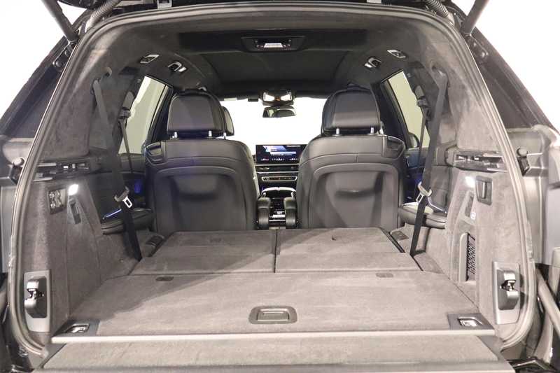 2025 BMW X7 3,0L 2025 Cyprus