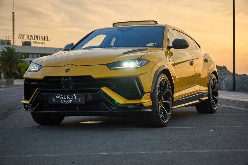 2023 Lamborghini Urus 4,0L 2023 Cyprus