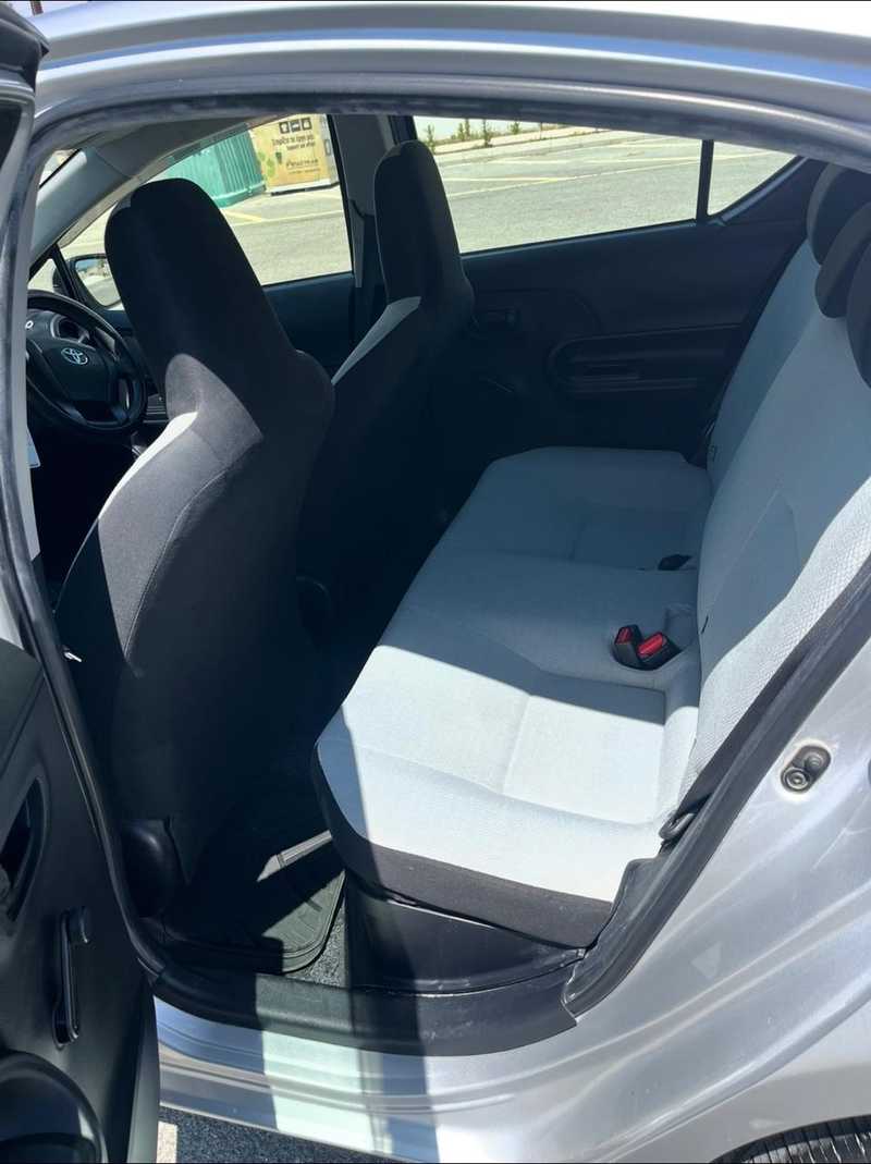 2015 Toyota Aqua 1,5L 2015 Cyprus