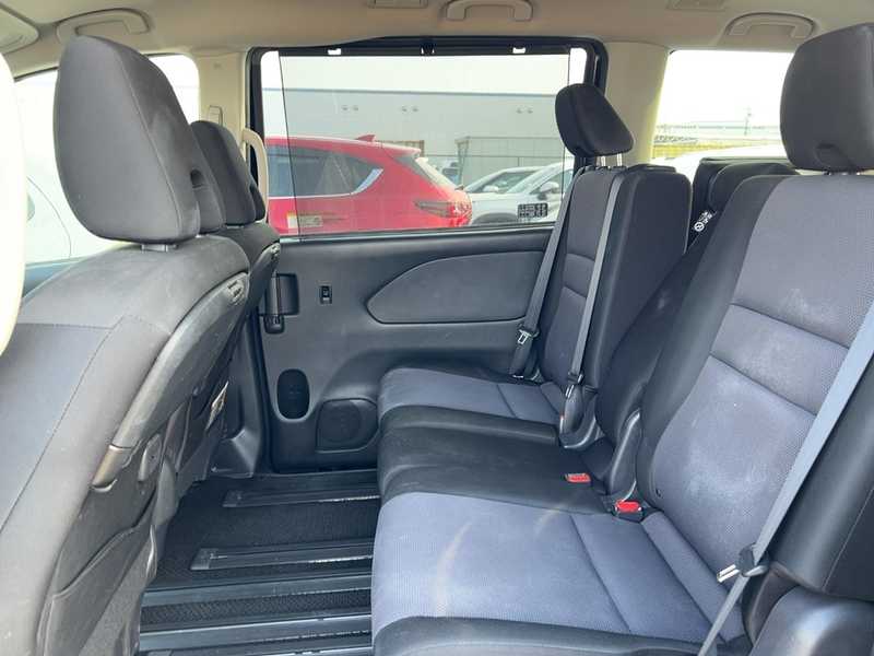 2022 Nissan Serena 2,0L 2022 Cyprus