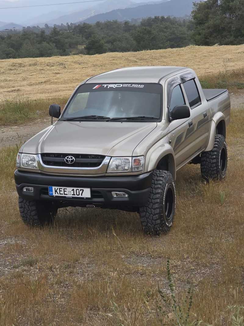 2003 Toyota Hilux 2,5L 2003 Cyprus