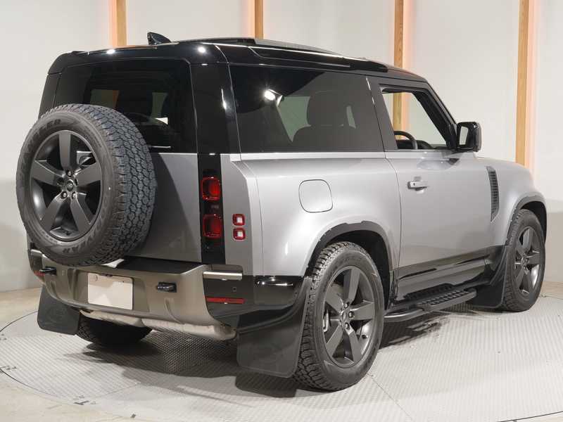 2024 Land Rover Defender 3,0L 2024 Cyprus