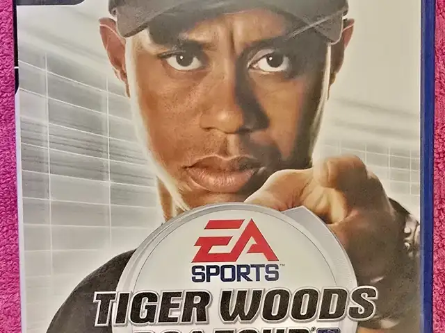 Tiger woods pga tour 2005 ps2 , pal with manual, Επαρχία Λάρνακας — Αλεθρικό