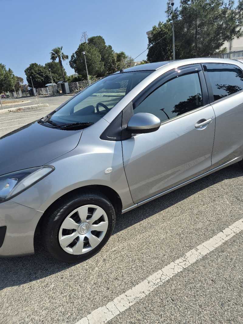 Mazda Demio 1,3L 2013