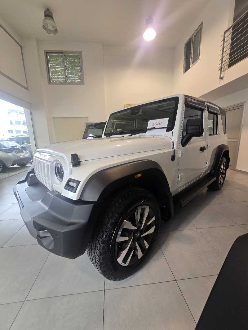 2025 Mahindra Thar Roxx 2,0L 2025 Cyprus