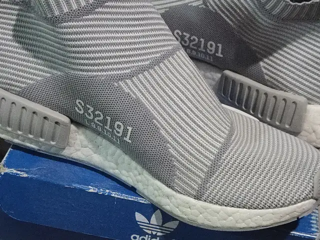Adidas nmd cs1 silver, Limassol — Limassol - Agia Fyla