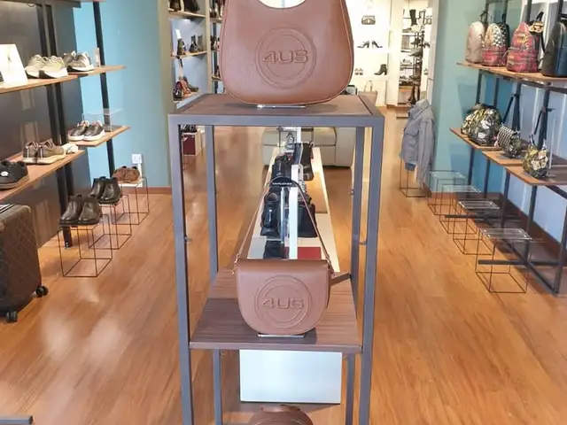 Luxury display - 5 shelve stand, Nicosia — Strovolos - Agios Vasileios