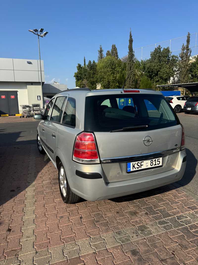 2008 Opel, Vauxhall Zafira 1,6L 2008 Cyprus