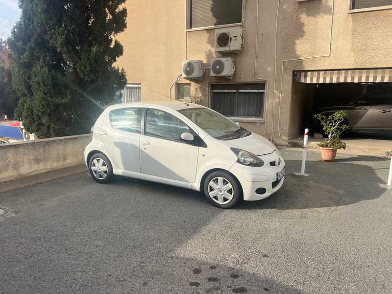 2011 Toyota Aygo 1,0L 2011 Cyprus