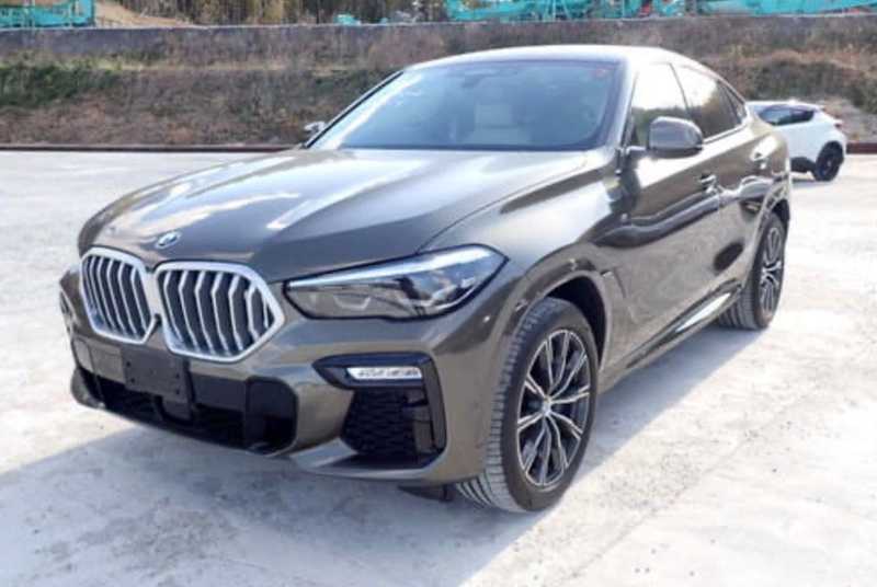 BMW X6 3,0L 2022