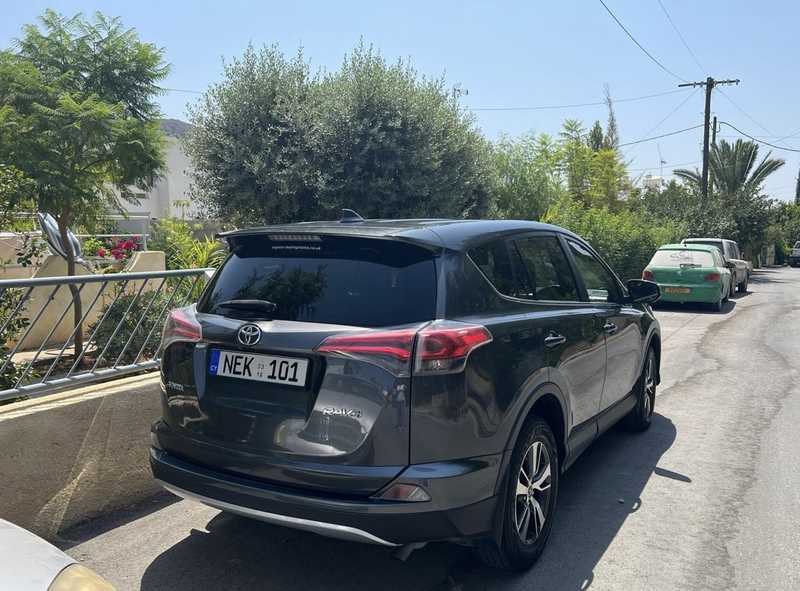 Toyota RAV4 2,0L 2016