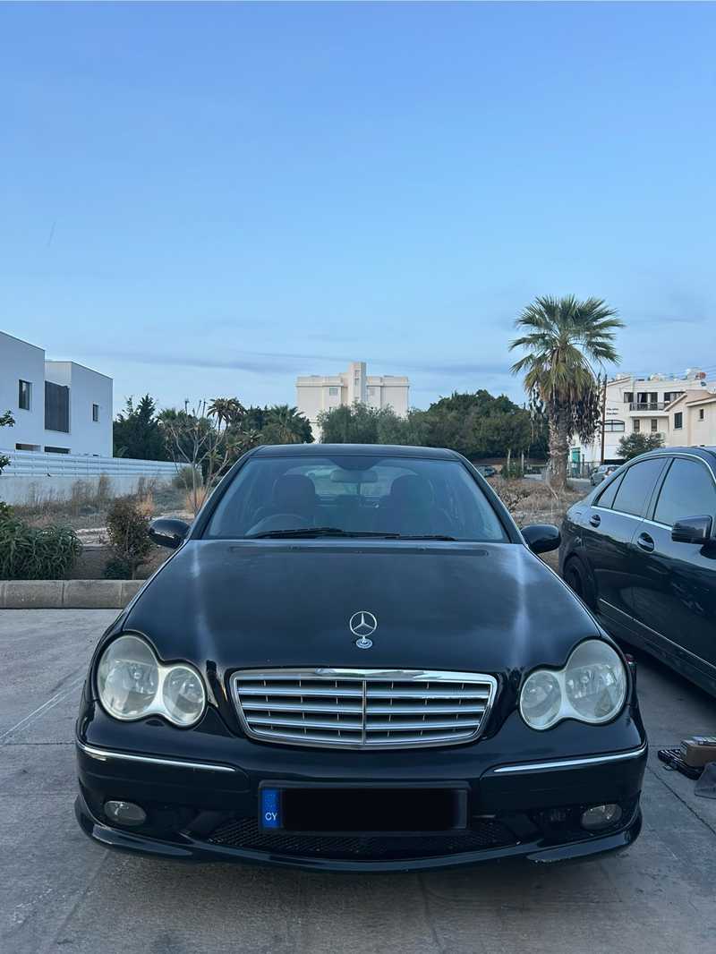 2005 Mercedes-Benz C-Class 2,2L 2005 Cyprus