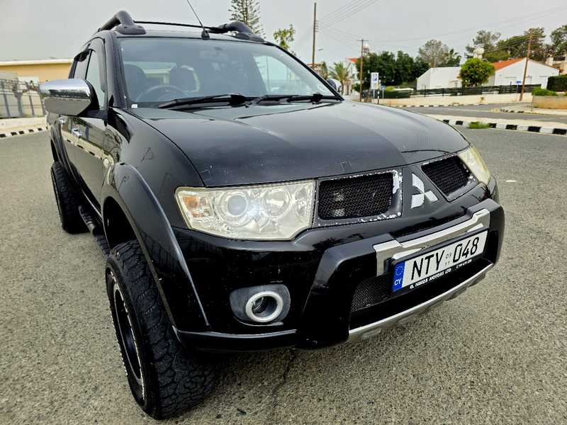 Mitsubishi L200 2,5L 2011