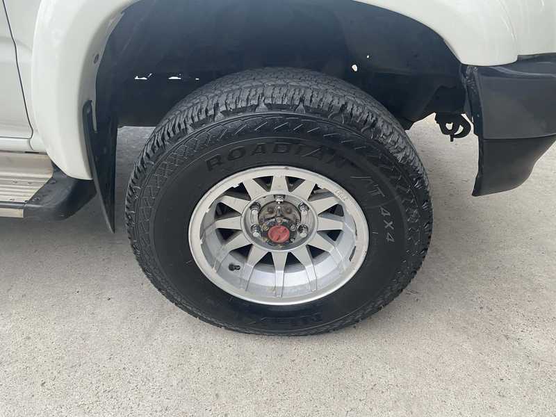 1999 Toyota Hilux 2,8L 1999 Cyprus