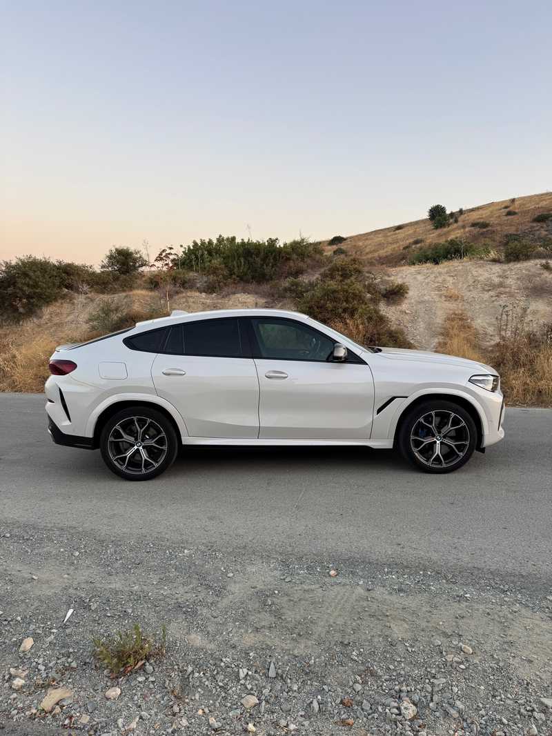 2021 BMW X6 5,0L 2021 Cyprus