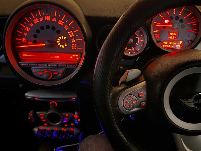 2010 Mini Convertible 1,6L 2010 Cyprus