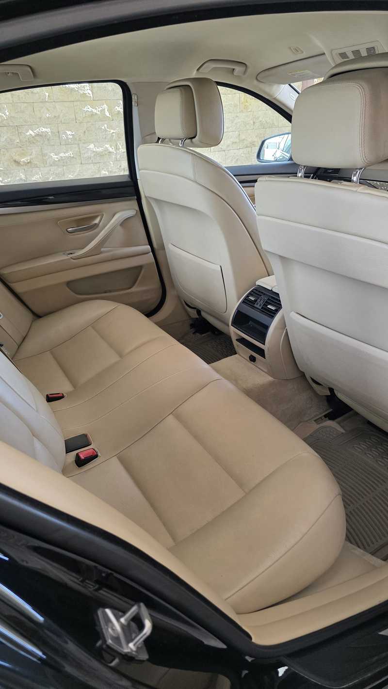 2011 BMW 5-Series 2,0L 2011 Cyprus