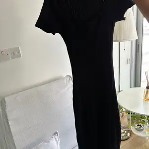 Black maxi dress, Nicosia — Aglantzia