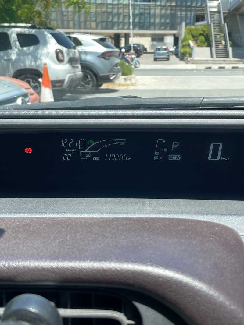 2017 Toyota Aqua 1,5L 2017 Cyprus