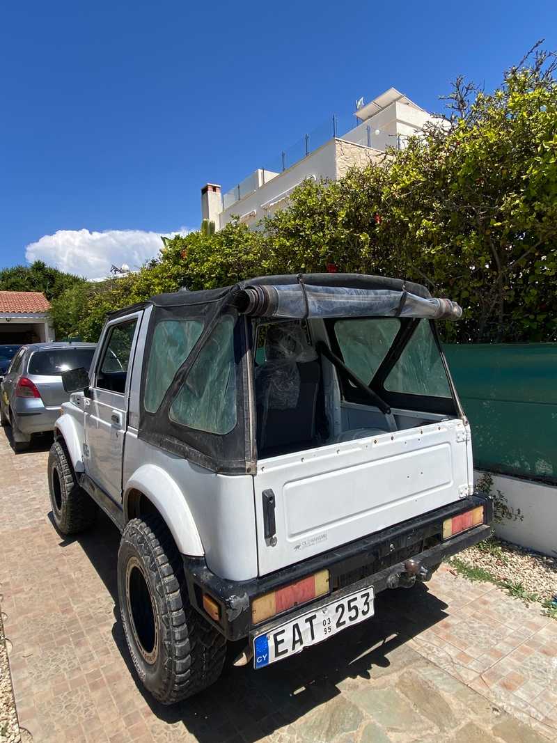 1995 Suzuki Samurai 1,3L 1995 Cyprus