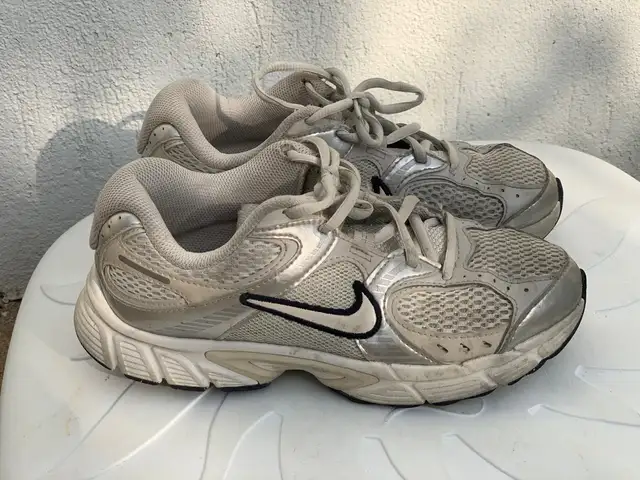 Kids shoes nike trainers athletic shoes size 35.5, Επαρχία Λεμεσού — Λεμεσός - Αγία Φύλα