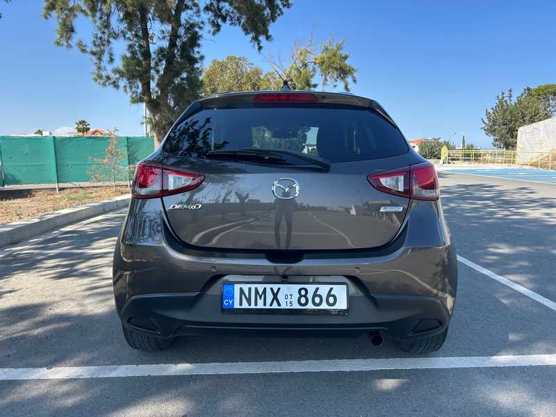 2015 Mazda 2 1,3L 2015 Cyprus