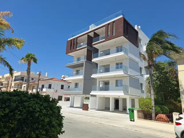 2-bedroom penthouse for sale, Larnaca — Larnaka - Sotiros