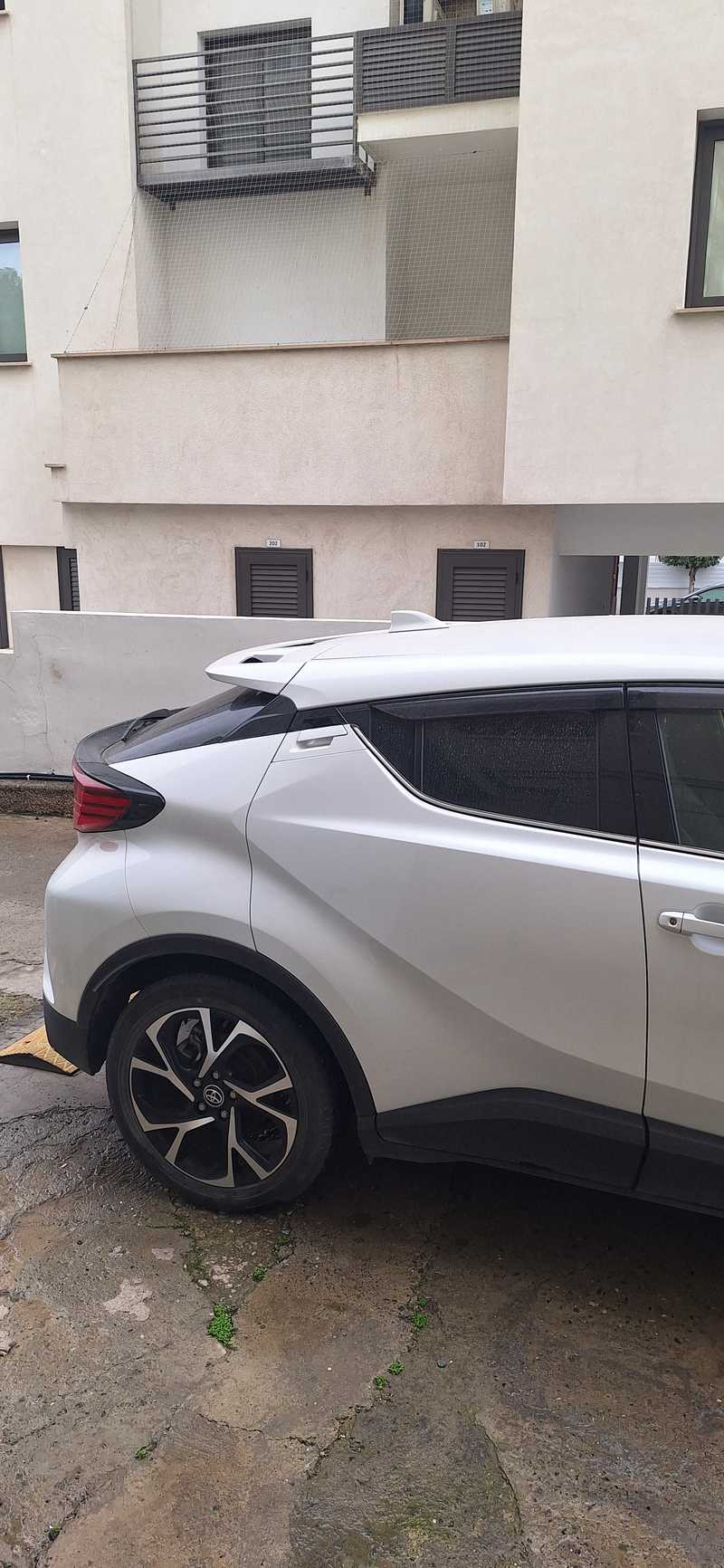2022 Toyota C-HR 1,8L 2022 Cyprus
