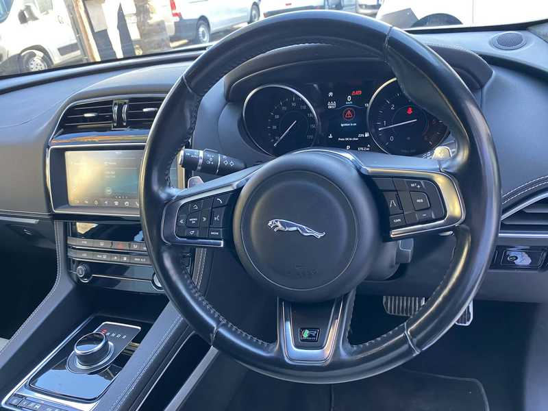 2018 Jaguar F-Pace 2,0L 2018 Cyprus