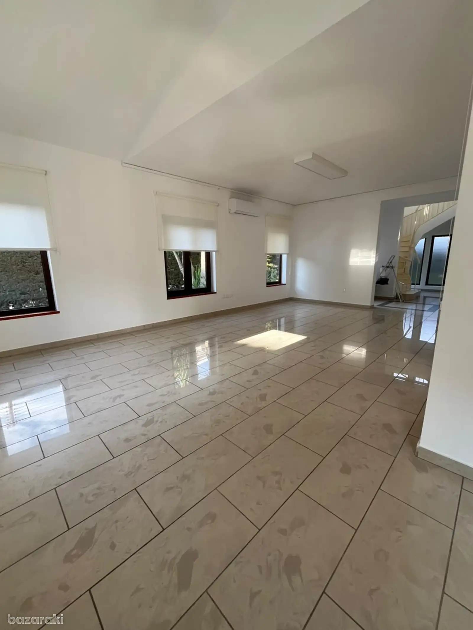 Villa — 2