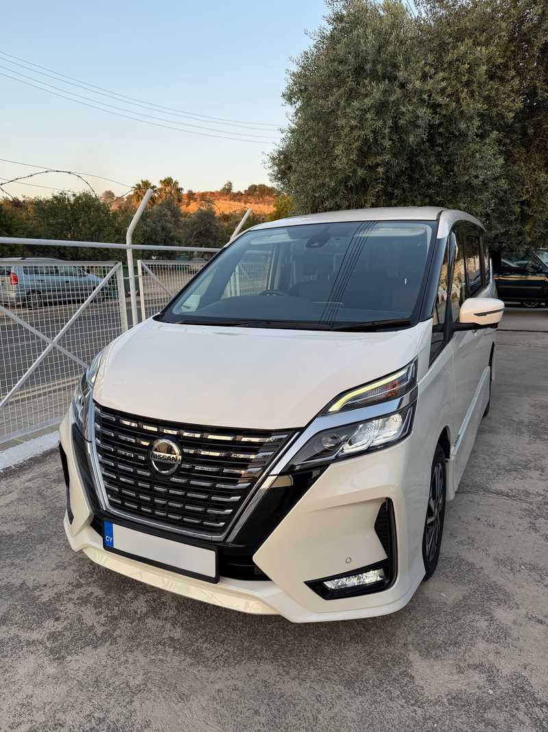 2021 Nissan Serena 2,0L 2021 Cyprus
