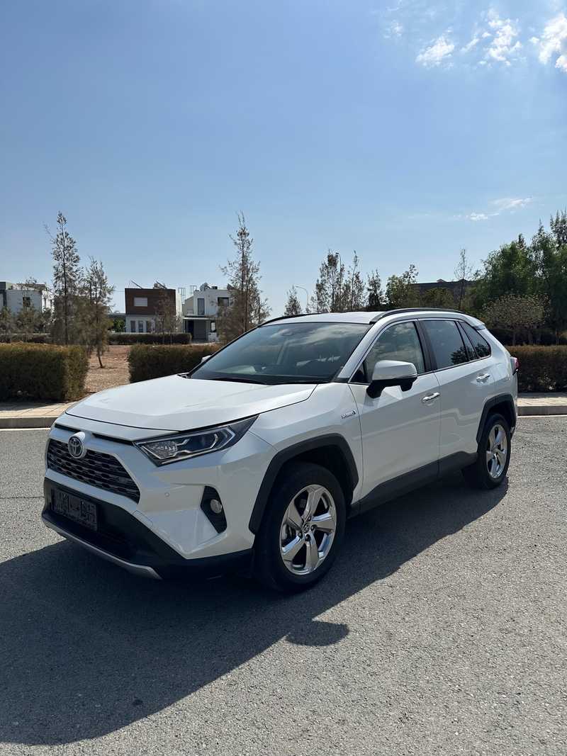 2021 Toyota RAV4 2,5L 2021 Cyprus