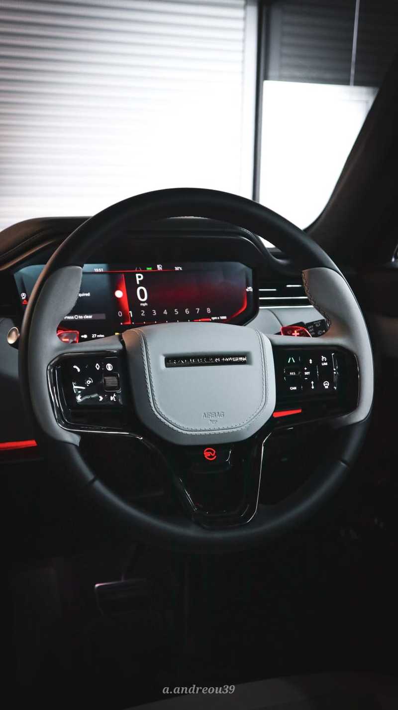 2024 Land Rover Range Rover 4,4L 2024 Cyprus