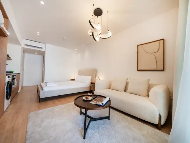 Central new luxury studio with gym in molos, Limassol — Limassol - Agia Triada - 3