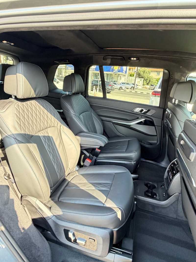 2025 BMW X7 3,0L 2025 Cyprus