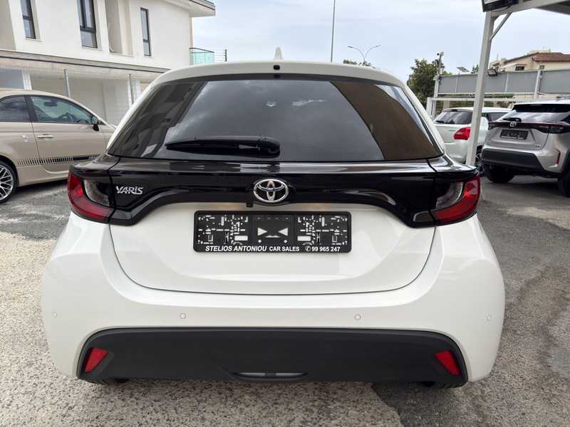 2022 Toyota Yaris 1,0L 2022 Cyprus