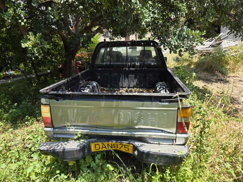 1996 Mitsubishi L200 2,5L 1996 Cyprus
