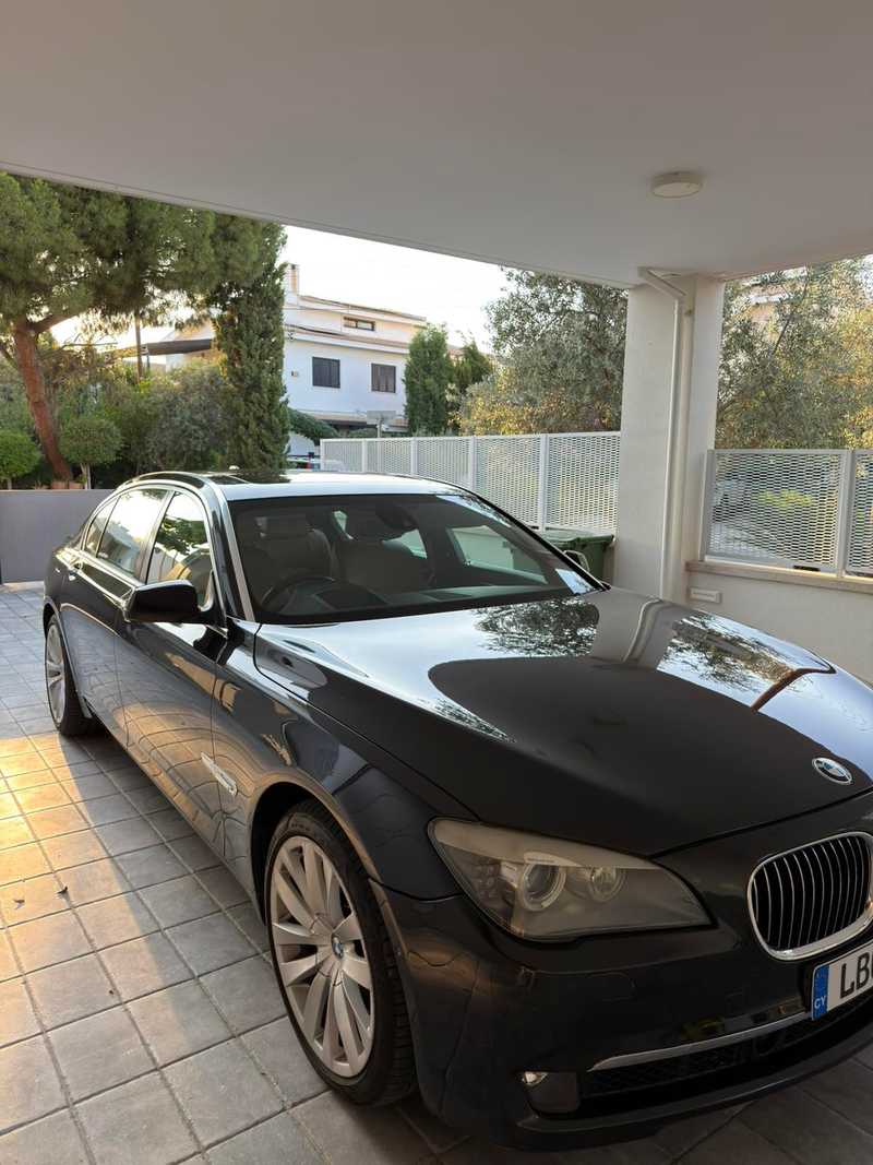 BMW 7-Series 4,4L 2008