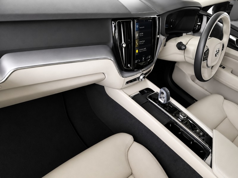 2022 Volvo XC60 2,0L 2022 Cyprus