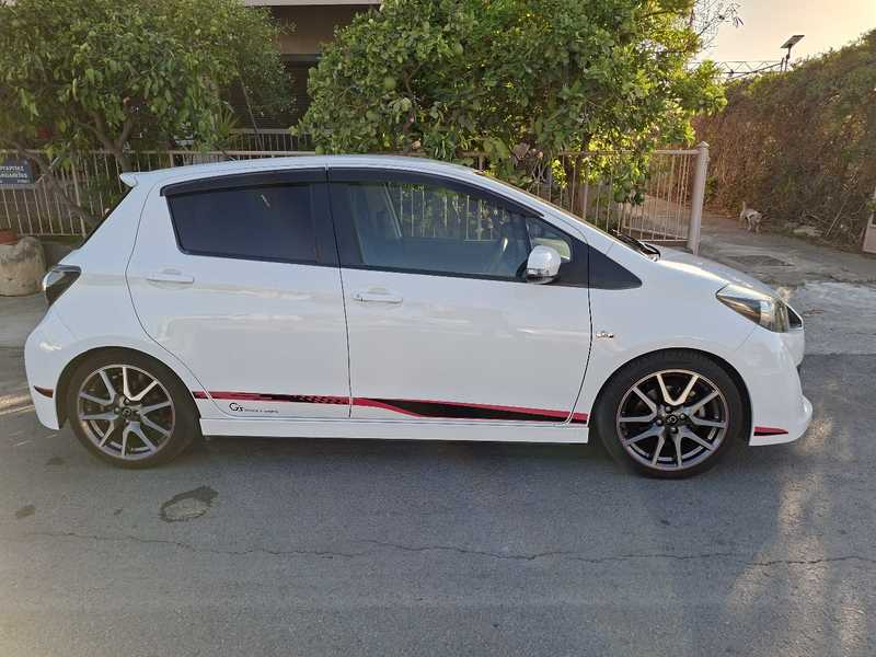 2014 Toyota Yaris 1,5L 2014 Cyprus