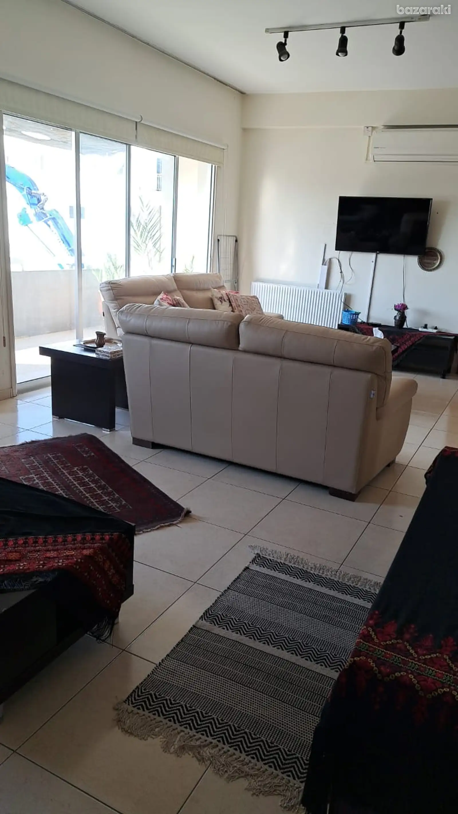 Apartment, 3 bedrooms — 2