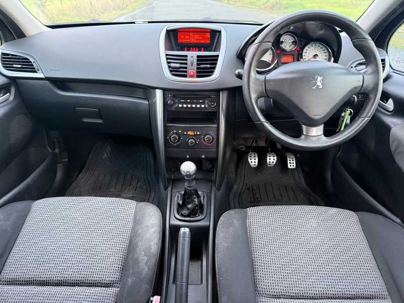 2011 Peugeot 207 1,6L 2011 Cyprus