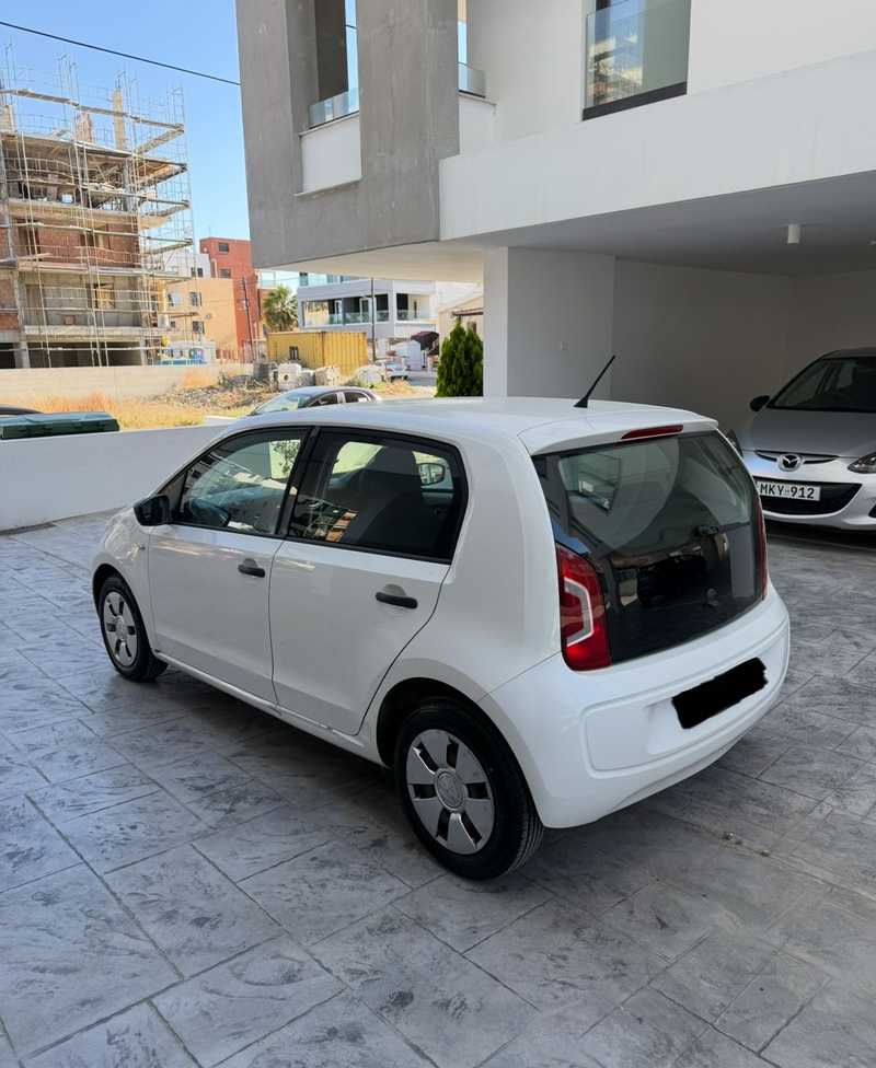 2014 Volkswagen UP 1,0L 2014 Cyprus
