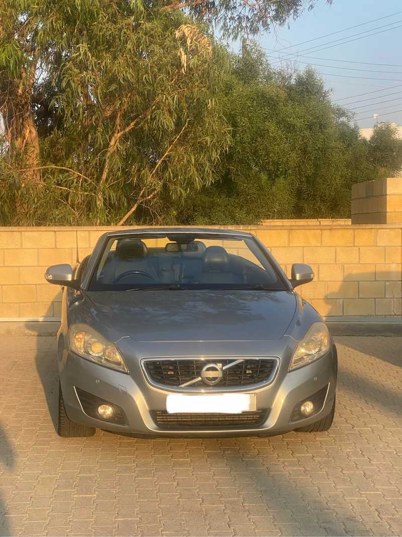 2009 Volvo C70 2,0L 2009 Cyprus